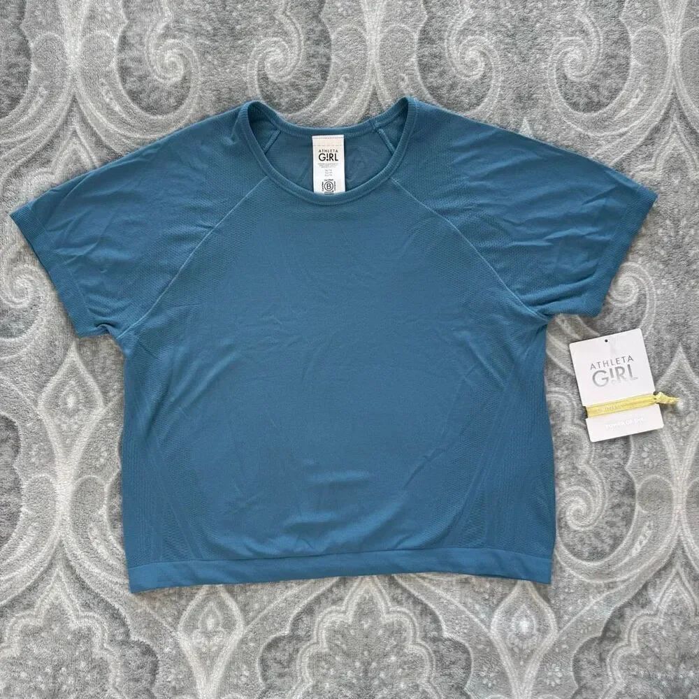NWT Athleta Girl Seamless Short Sleeve